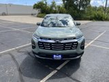 Used 2026 Chevrolet Equinox LT w/ Convenience Package II image 2
