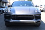 Used 2023 Porsche Cayenne w/ Premium Package image 2