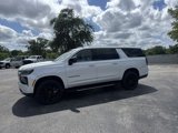 New 2025 Chevrolet Suburban Premier image 3
