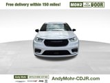 New 2026 Chrysler Pacifica Select image 2