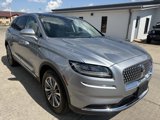 Used 2022 Lincoln Nautilus Reserve image 3