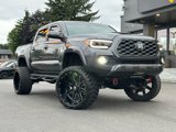 Used 2020 Toyota Tacoma TRD Sport image 2