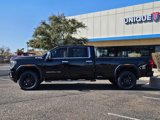 Used 2023 GMC Sierra 3500 Denali image 2