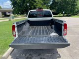 Used 2018 Nissan Frontier SV image 6
