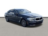 Used 2019 BMW 530e xDrive w/ Convenience Package image 3