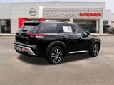 New 2025 Nissan Pathfinder Platinum image 3