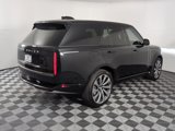 New 2025 Land Rover Range Rover SE image 2