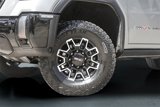 Used 2024 GMC Sierra 2500 AT4X image 4