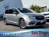 Certified 2021 Chrysler Pacifica Touring-L image 2