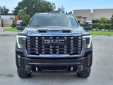 Used 2024 GMC Sierra 2500 Denali Ultimate image 2