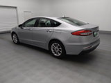 Used 2020 Ford Fusion SE image 3