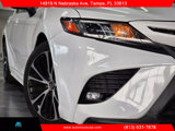 Used 2020 Toyota Camry SE image 3