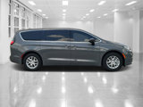New 2025 Chrysler Pacifica Select image 2