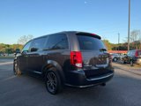 Used 2018 Dodge Grand Caravan GT image 3