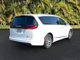 Used 2024 Chrysler Pacifica Pinnacle image 5