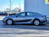 Used 2023 Toyota Camry SE image 4