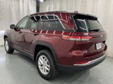 Used 2025 Jeep Grand Cherokee Laredo X image 5