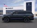 New 2025 Lincoln Navigator Reserve image 3