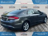 Used 2018 Ford Fusion SE w/ Fusion SE Technology Package image 4