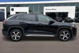 New 2025 Volkswagen Tiguan SE image 3