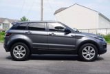 Used 2017 Land Rover Range Rover Evoque SE image 4