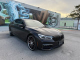 Used 2018 BMW 750i image 4