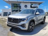 New 2025 Volkswagen Atlas SEL Premium R-Line image 2