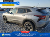 Used 2025 Chevrolet Trax LT w/ LT Convenience Package image 3
