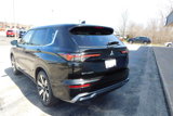 New 2025 Mitsubishi Outlander SE image 5