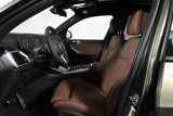 Used 2025 BMW X7 M60i w/ Executive Package image 3