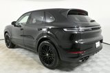 New 2025 Porsche Cayenne image 3