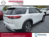 New 2025 Nissan Pathfinder Platinum image 6