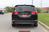 Used 2018 Chrysler Pacifica Touring-L image 6