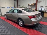 Used 2024 Chevrolet Malibu LT image 4
