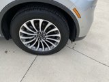 Used 2020 Lincoln Aviator Reserve w/ Equipment Group 201A image 4