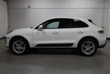 New 2026 Porsche Macan image 2