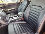 Used 2023 Ford Edge SEL w/ Convenience Package image 3