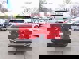 Used 2024 Hyundai Kona SE image 5