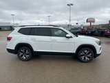 New 2025 Volkswagen Atlas SE image 3