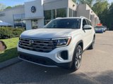 New 2025 Volkswagen Atlas SEL image 2