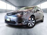 Used 2018 Chrysler Pacifica Limited w/ Advanced Safetytec Group image 2