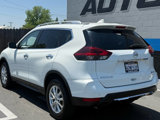 Used 2020 Nissan Rogue SV image 4