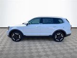 New 2025 Kia Telluride S image 4