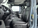 New 2025 Jeep Gladiator Sport image 5