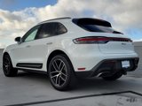 Certified 2024 Porsche Macan image 3