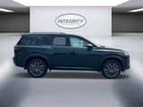 New 2025 Nissan Pathfinder SL w/ SL Premium Package image 6