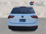 Certified 2024 Volkswagen Tiguan SE image 4