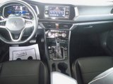Used 2023 Volkswagen Jetta SE image 6