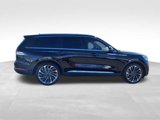 Used 2023 Lincoln Aviator Reserve w/ Equipment Group 201A image 5