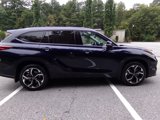 Used 2023 Toyota Highlander Limited image 3